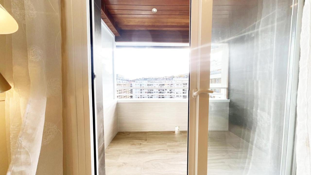 Paradise Luxurious Flat, Free Parking, 3 Double Rooms, Terrace, Jacuzzi, Fully Renovated San Sebastian Buitenkant foto