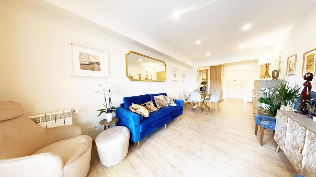 Paradise Luxurious Flat, Free Parking, 3 Double Rooms, Terrace, Jacuzzi, Fully Renovated San Sebastian Buitenkant foto
