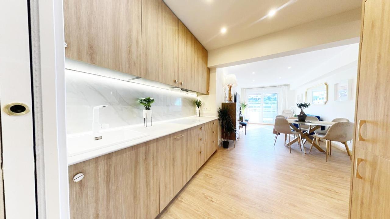 Paradise Luxurious Flat, Free Parking, 3 Double Rooms, Terrace, Jacuzzi, Fully Renovated San Sebastian Buitenkant foto
