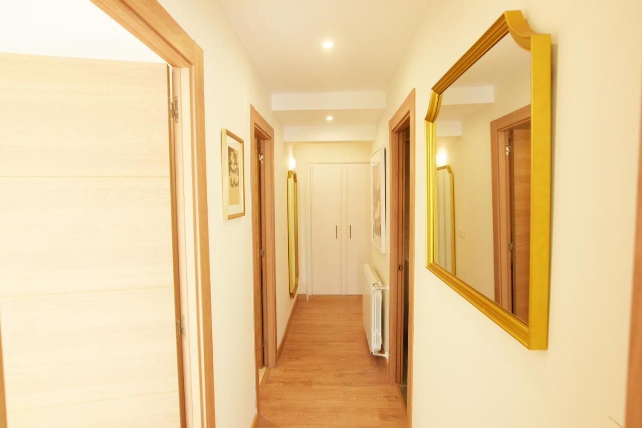 Paradise Luxurious Flat, Free Parking, 3 Double Rooms, Terrace, Jacuzzi, Fully Renovated San Sebastian Buitenkant foto