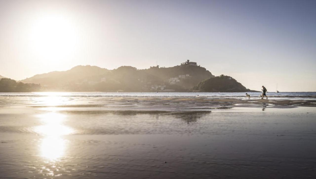 Paradise Luxurious Flat, Free Parking, 3 Double Rooms, Terrace, Jacuzzi, Fully Renovated San Sebastian Buitenkant foto