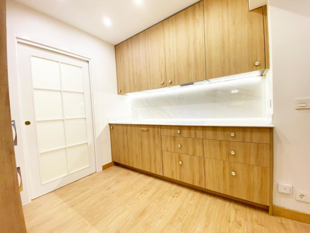 Paradise Luxurious Flat, Free Parking, 3 Double Rooms, Terrace, Jacuzzi, Fully Renovated San Sebastian Buitenkant foto